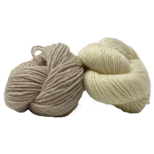 HALF PRICE Wensleydale and Bluefaced Leicester DK (8 Ply/Light Worsted)  Natural 500g (1.1lbs) Special Offer