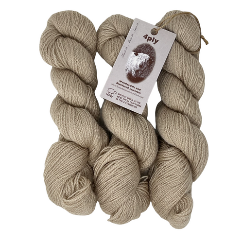 4ply (Fingering/Sports Weight) 150g (5.29 oz): Rare Breed Wensleydale and Bluefaced Leicester Cotswold Stone