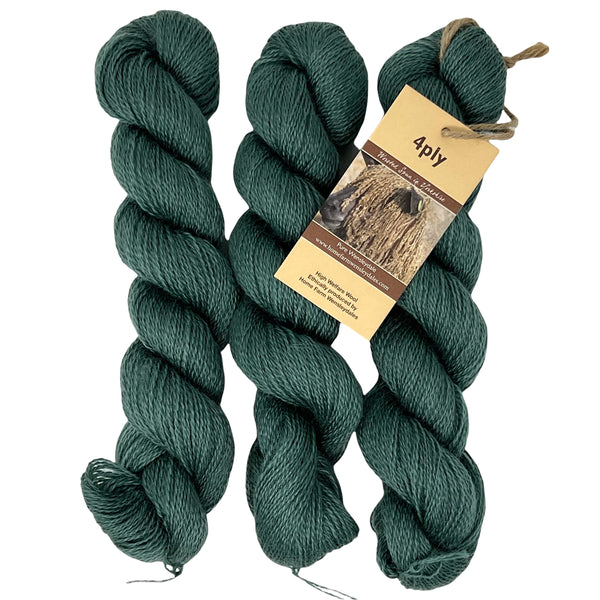 Pure Wensleydale (4ply/Fingering/Sports Weight) 50g (1.76 oz) Mariner