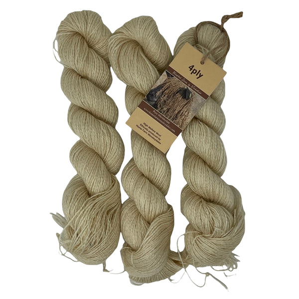 Pure Wensleydale (4ply/Fingering/Sports Weight) 50g (1.76 oz) Natural