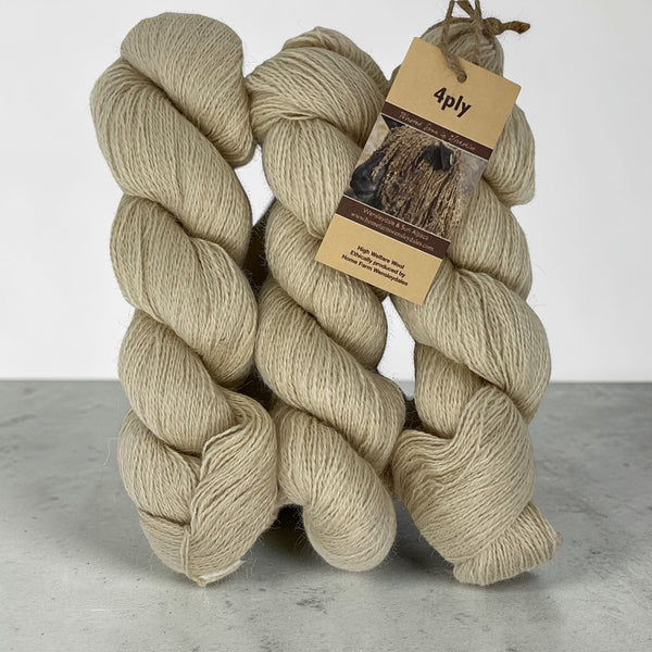4 ply Suri Alpaca Natural
