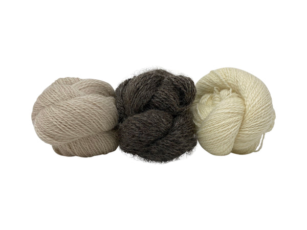 4ply (Fingering/Sports Weight) 50g (1.76 oz): Rare Breed Wensleydale and Bluefaced Leicester Cotswold Stone