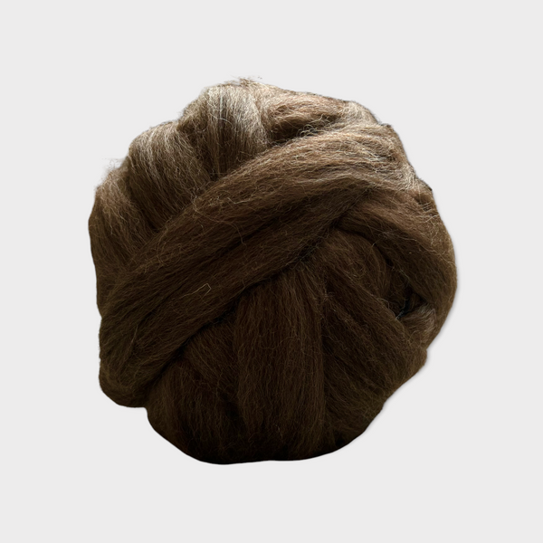 Special Offer - 500g (17.63 oz)  Pure Black Bluefaced Leicester Washed and Combed Top