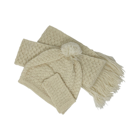 Ali's Crochet Mitts, Hat and Scarf collection
