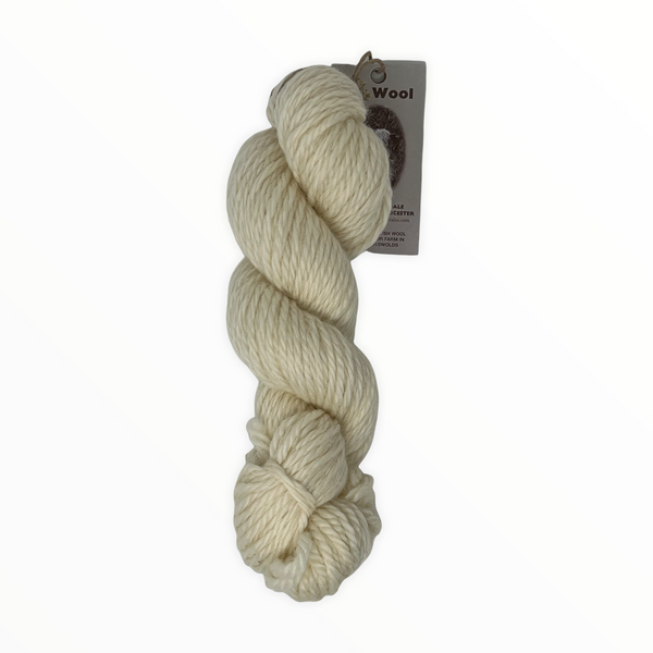 200g (7.05 oz) Natural (undyed) Bulky Wool : Rare Breed Wensleydale and Bluefaced Leicester