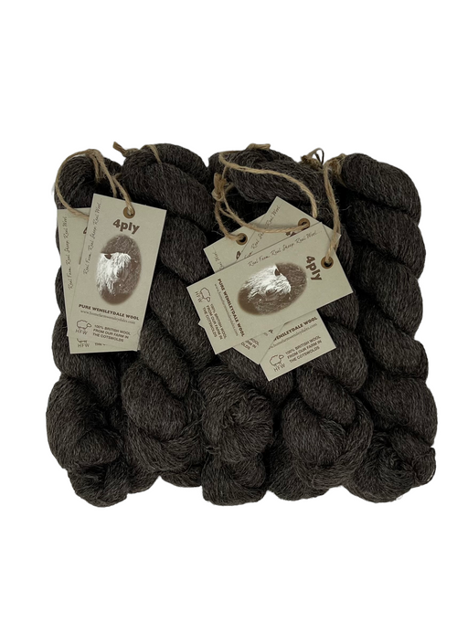 Black Wensleydale: Naturally Coloured (4ply/Fingering/Sports Weight) 500g (1.1lbs) rare