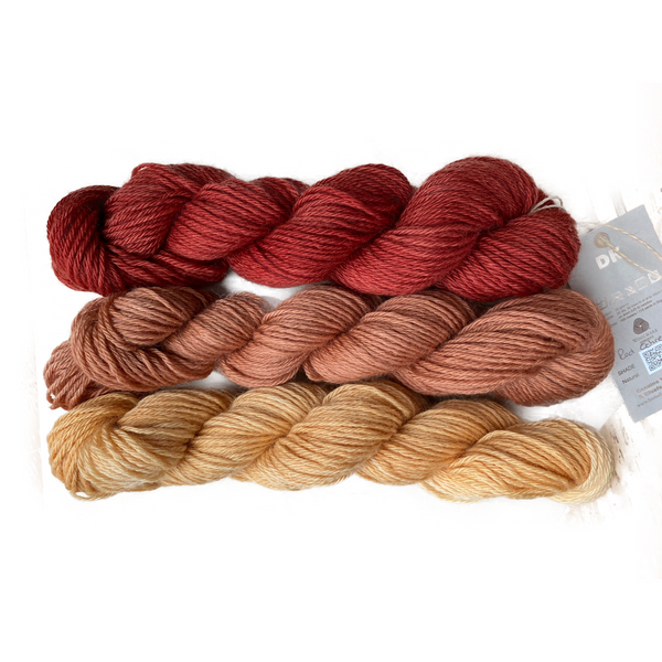 Home Farm collection - Dingo DK (8 Ply/Light Worsted) 50g (1.76 oz): Rare Breed Wensleydale and Bluefaced Leicester